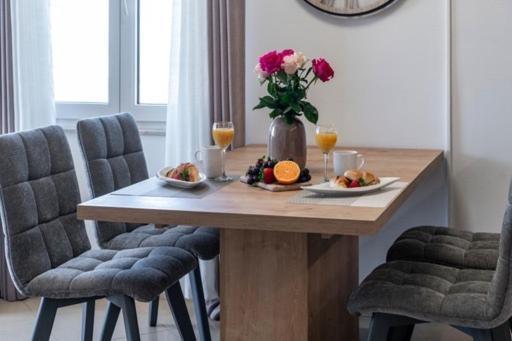 Goldensky New Apartment Дубровник Екстер'єр фото