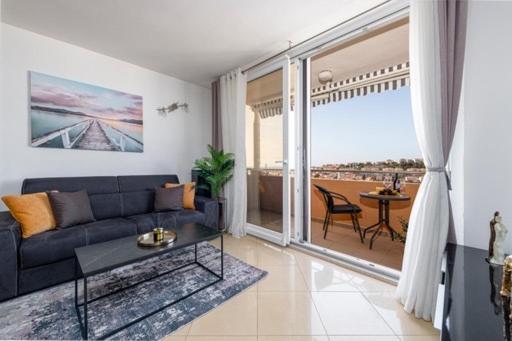 Goldensky New Apartment Дубровник Екстер'єр фото